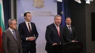 Властта ще бори колосалните 44 млрд. лв. оборот в хазарта с нова лотомания