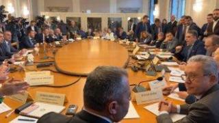 Вдигането на осигуровките с 2 пункта мина предпоследното сито