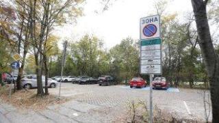 Общината обжалва замразяването на по-скъпото паркиране в София