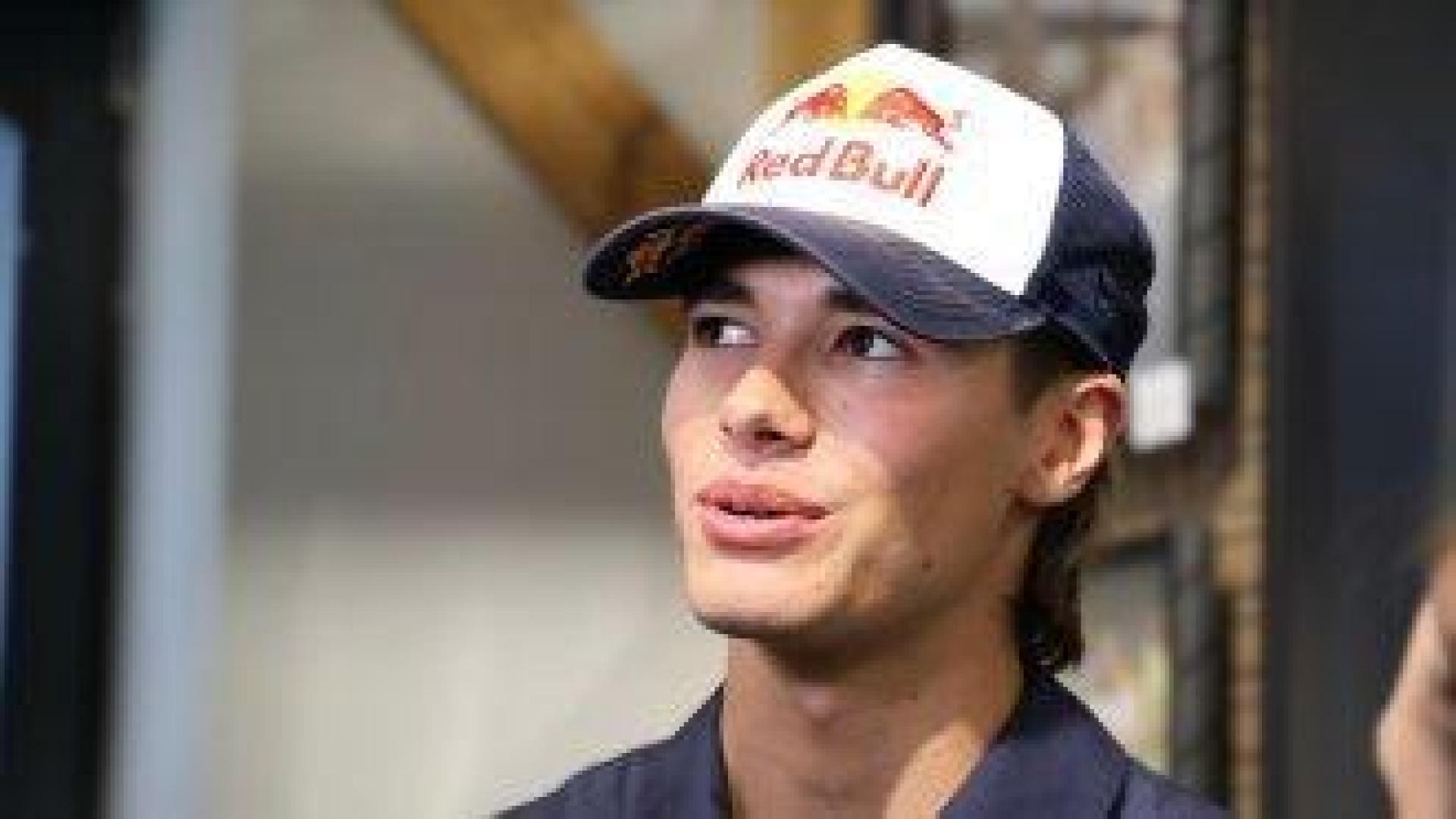 Успешният дебют на Никола Цолов във Формула 2 завърши със седмо място и първи точки в автомобилния шампионат