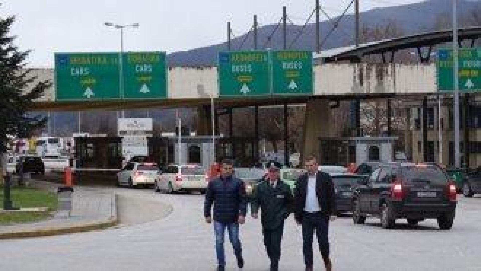 Гръцки фермери готвят блокада край границата с България