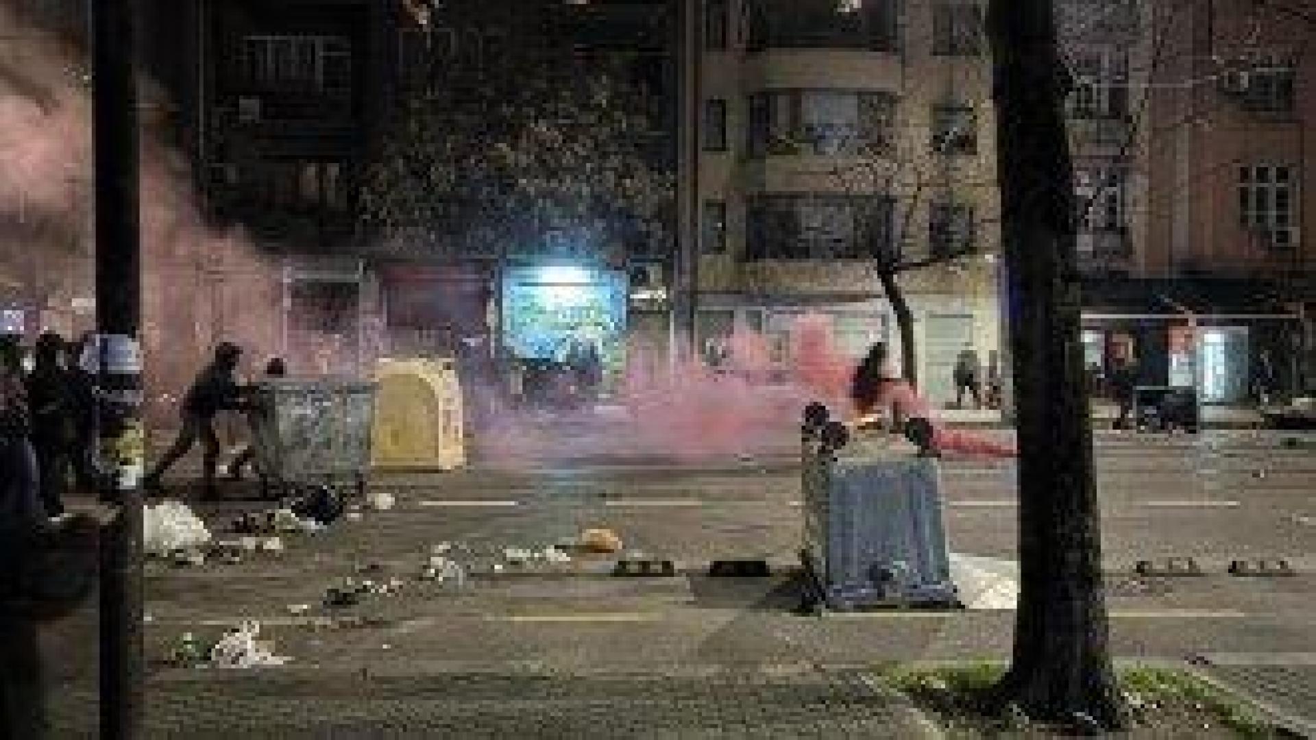 14 души са обвиняеми заради сблъсъците на протеста