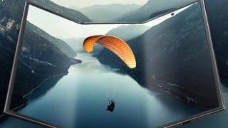 Компактен като смартфон, практичен като таблет - набиращия скорост тренд при телефоните