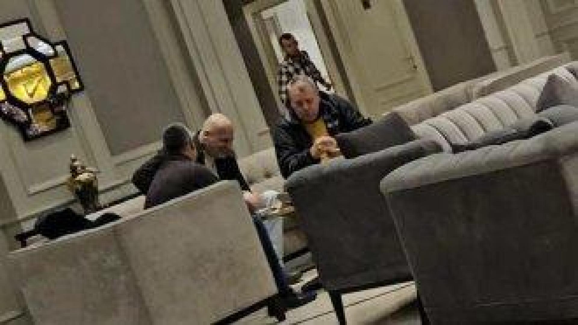 ДаБГ: Пеевски събира координаторите си за контрапротест