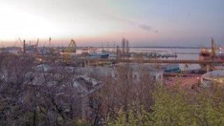 Украинската служба за сигурност съобщи, че е задържала кораб на руския сенчест флот в пристанището на Одеса