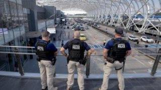 САЩ планират да изискват от туристите история на активността им в социалните мрежи за последните 5 години