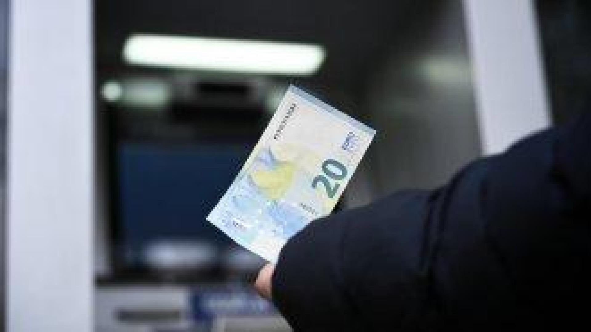 Еврото плавно и безпроблемно навлиза в оборота на България