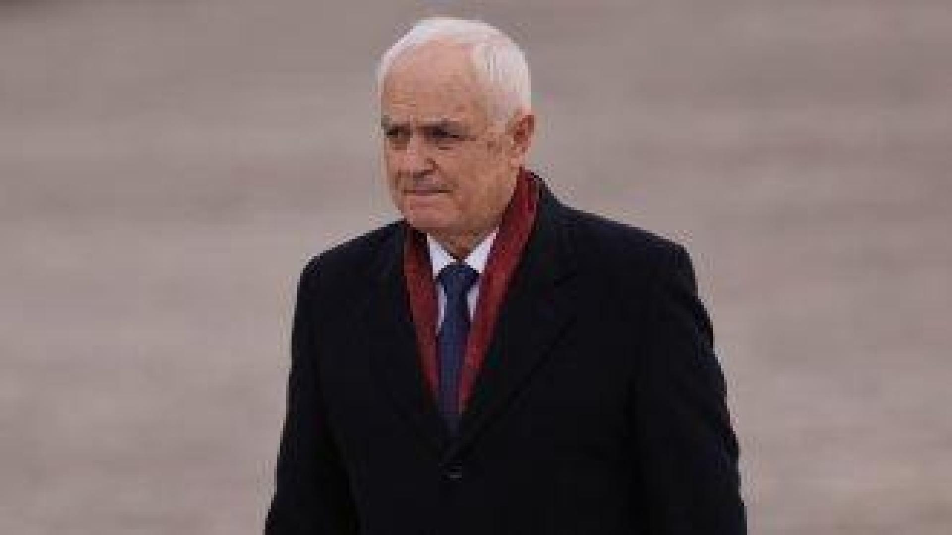 Военният министър в оставка плаши, че модернизацията на армията се качва на трупчета заради политическата криза