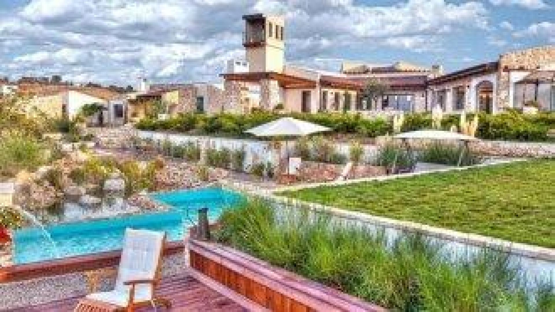 Кънчо Стойчев продаде луксозния си хотелски комплекс "Зорница фемили естейтс"