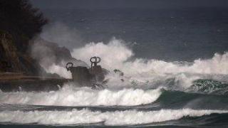 Зимни бури объркват живота във Франция, Великобритания и Германия