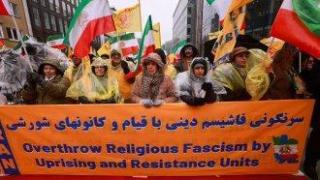 Протестите в Иран изригнаха с нова сила. Хаменей: Искат да угодят на Тръмп