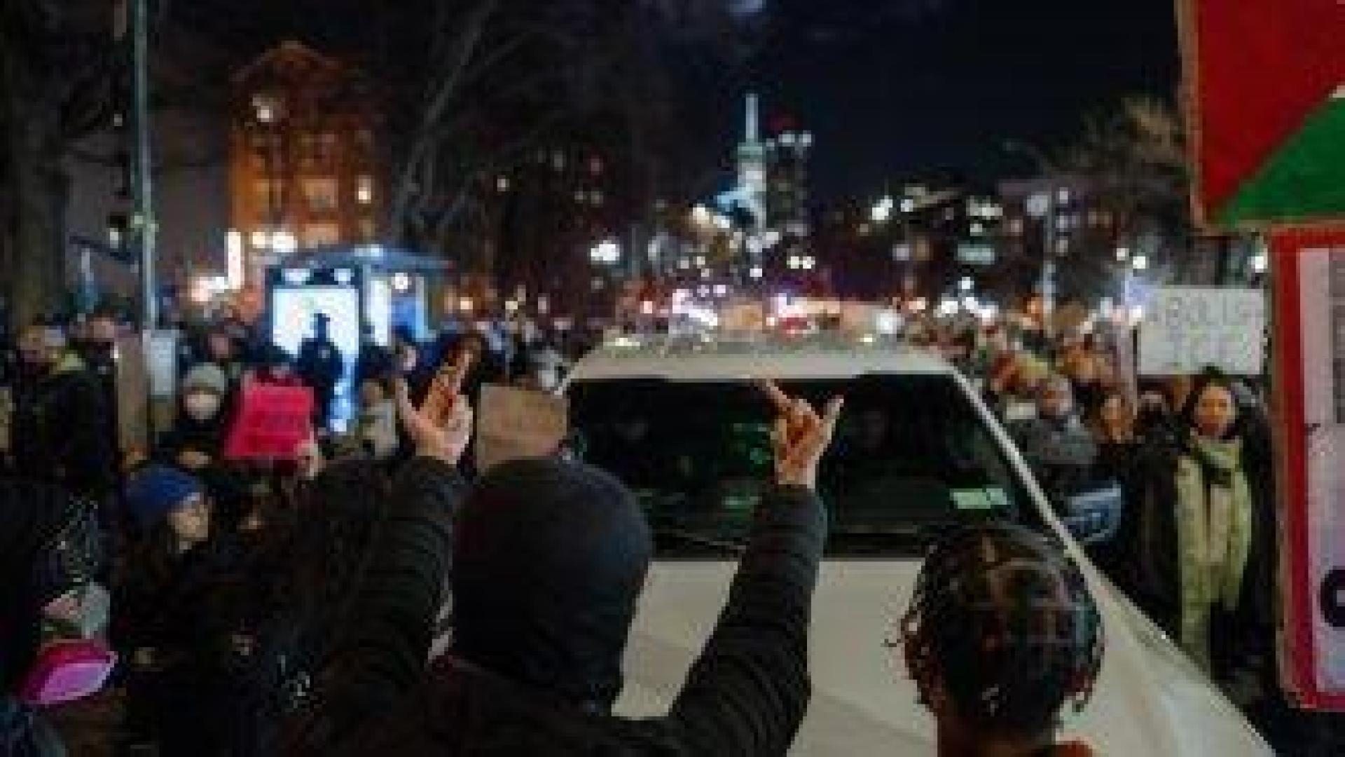 Появи се видео от мобилния телефон на агента, застрелял Рене Гуд в Минеаполис