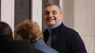 "За" или "против" конгрес и смяна на лидера решава пленум на БСП