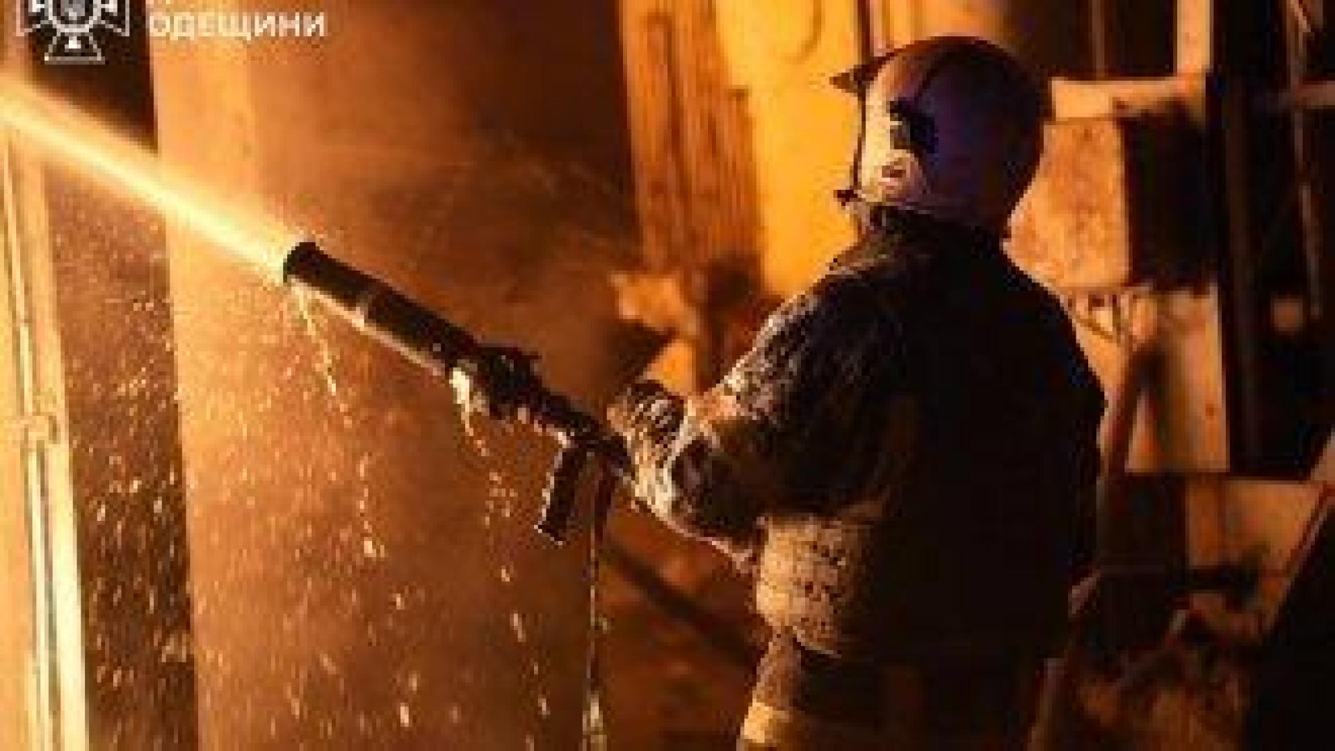 Около 35 хиляди домакинства в района на Одеса са без ток след руско нападение с дронове