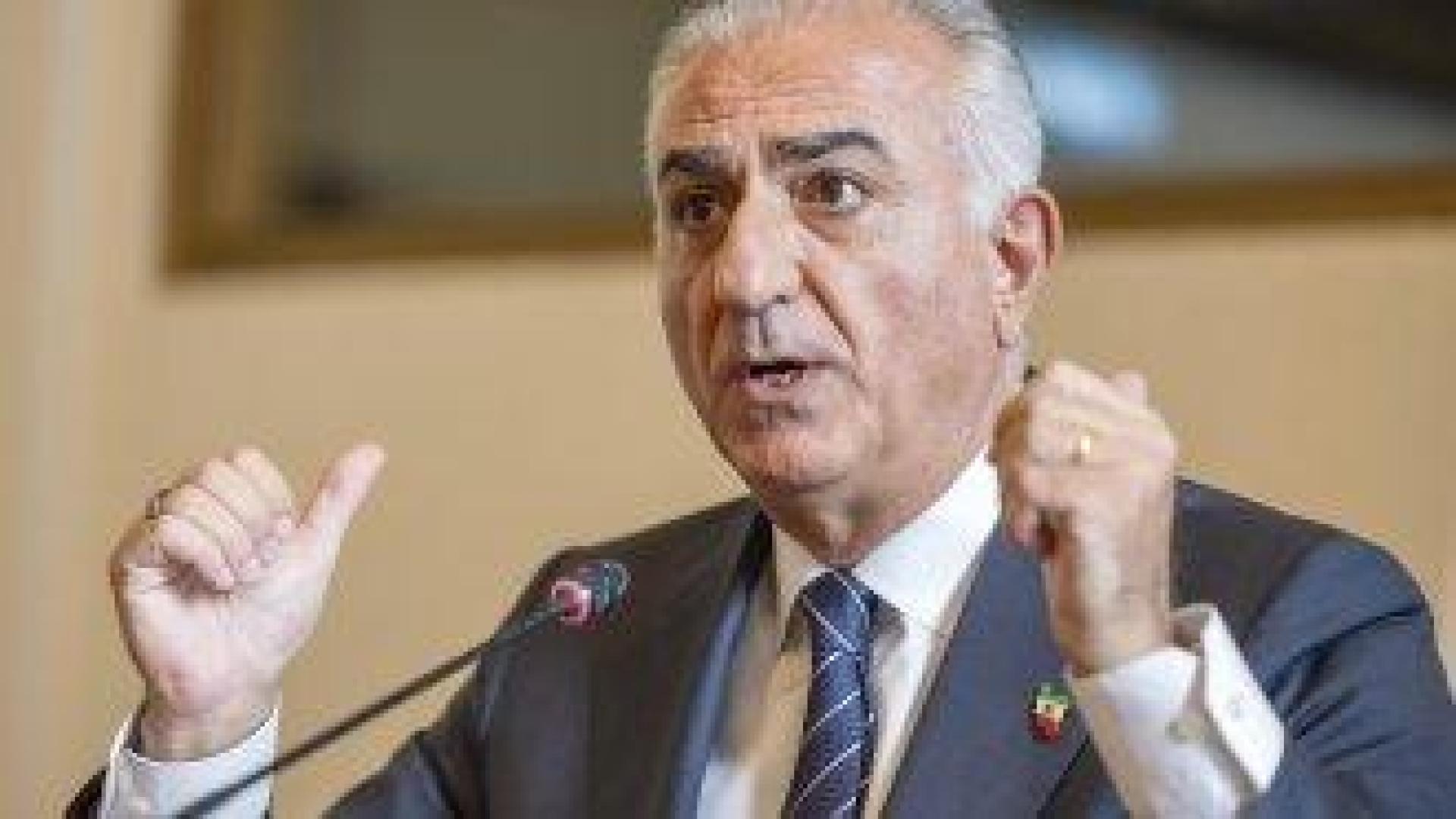 Реза Пахлави промени посланието си към протестиращите, Техеран твърди, че всичко е "под пълен контрол"