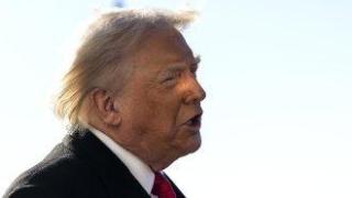 Икономическият завой на Тръмп се превръща в битка срещу собствената му партия