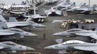 "Непредсказуемостта е част от стратегията". Да се очакват ли американски удар срещу Иран в следващите дни