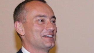 CNN: Запознайте се с Николай Младенов, натоварен да върне мира за Газа