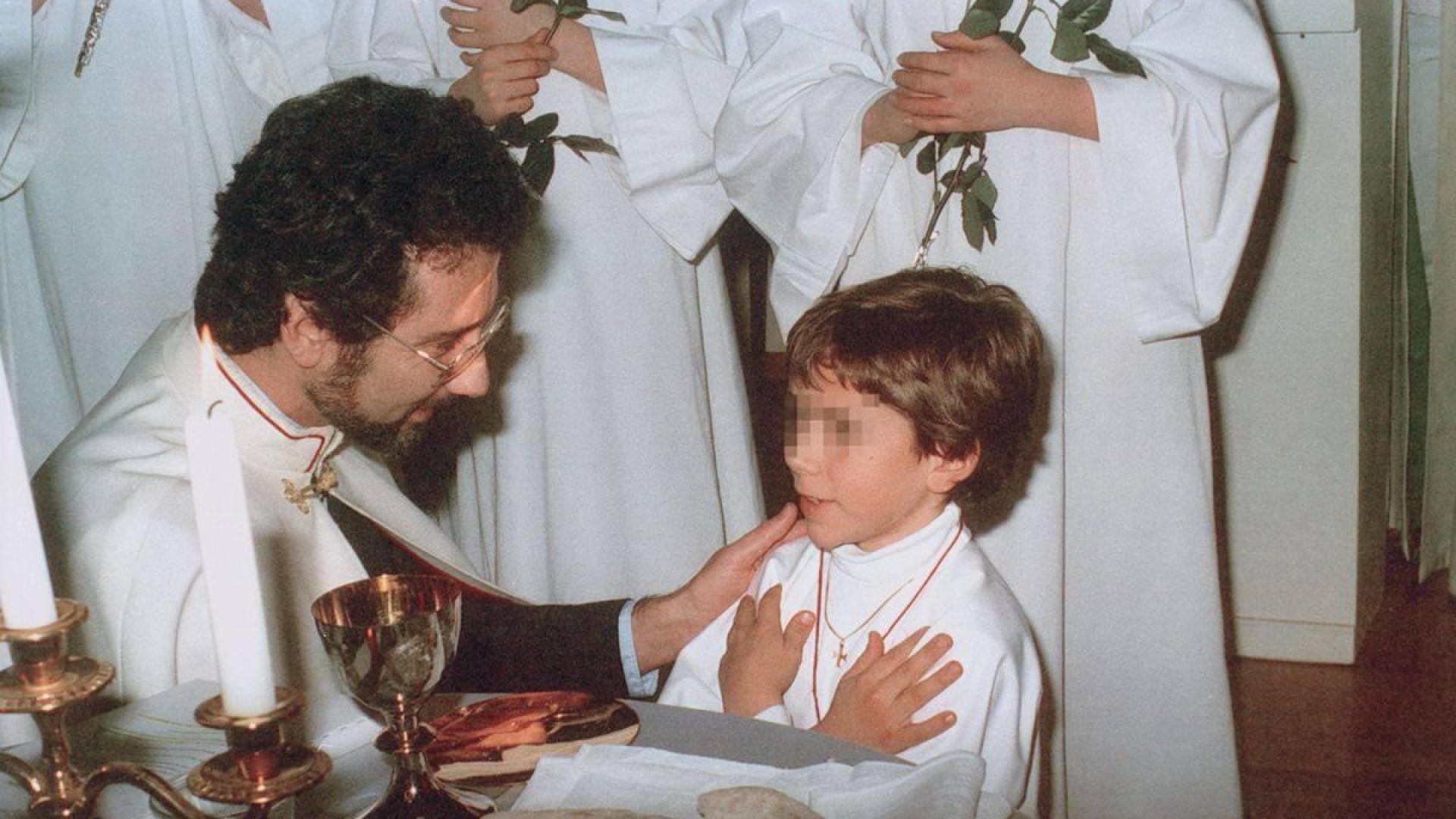 Слънчевият апокалипсис: Когато елитът на Европа избра смъртта пред реалността